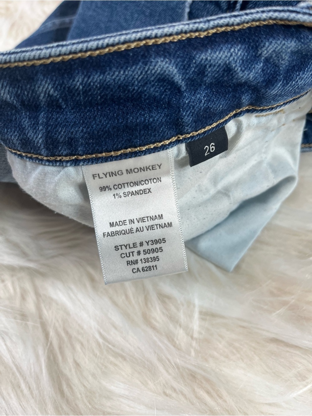 Flying Monkey Jeans Women's 26x25 High Rise Cropped Medium Wash - Picture 4 of 6